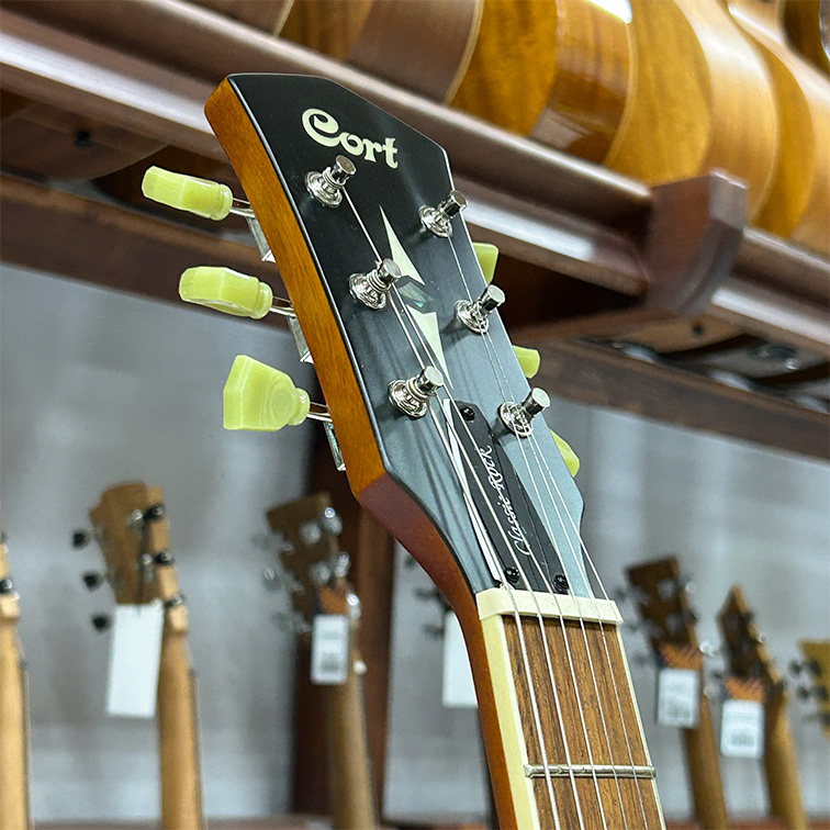 Cort CR300-ATB CR Series — Электрогитара шестиструнная (голова грифа)