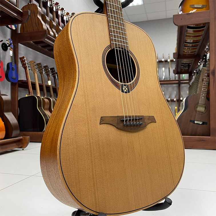 LAG GLA T-170D NAT — Акустическая гитара (верхняя дека)