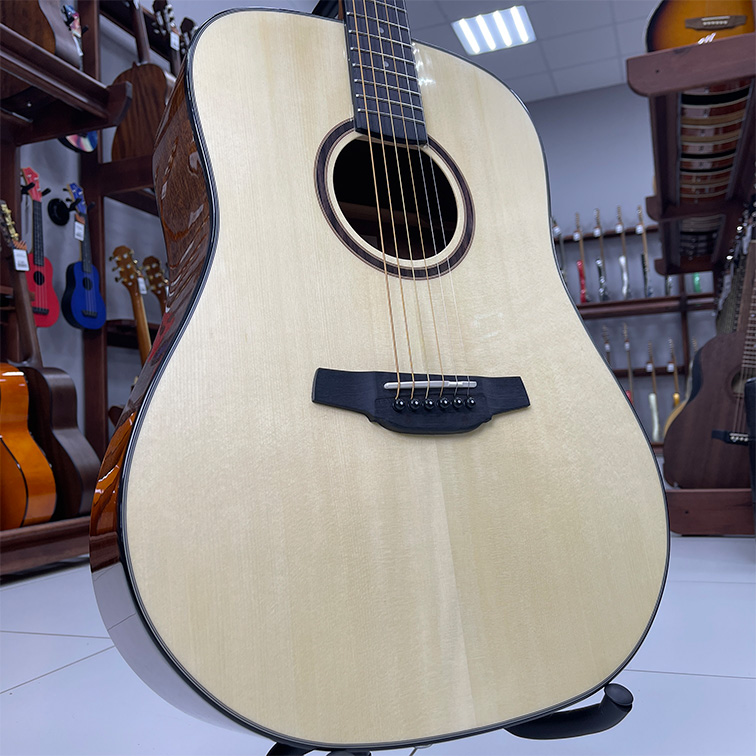 Crafter HD-250/N — Акустическая гитара (верхняя дека)