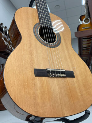 Kremona F65C Cedar Fiesta Soloist Series — Классическая гитара (фото верхней деки)
