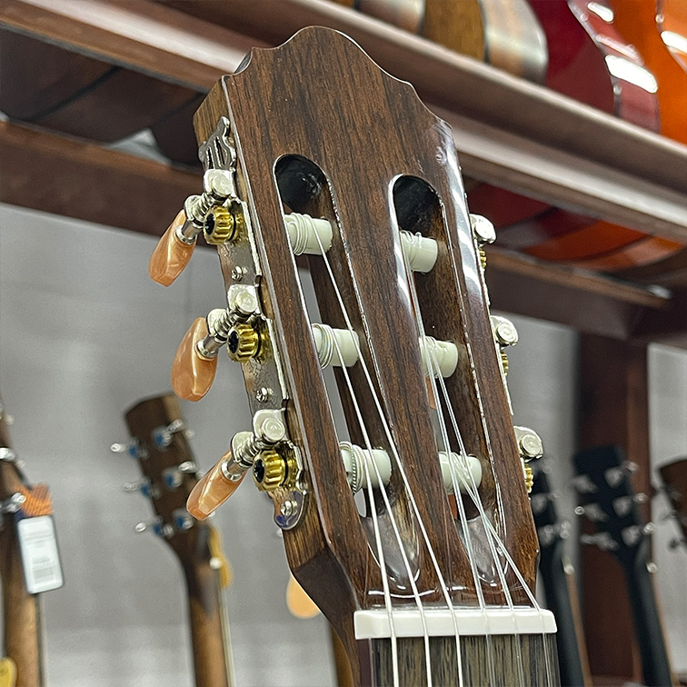 Cort AC200-NAT 4/4 глянцевая — Классическая гитара — изображение 3