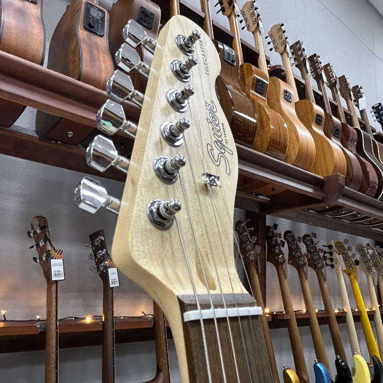 Squier by Fender Debut Telecaster LRL 2TS — Электрогитара (голова грифа)