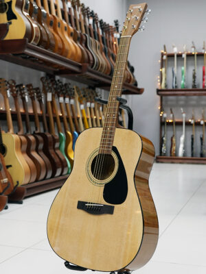 Yamaha F310-NT — Акустическая гитара