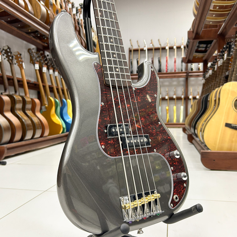 JET JPB-305 CRC — Бас-гитара 5 струн (верхняя дека)