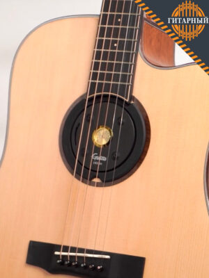 Guitto GHD-04 с гигрометром в розетку — Увлажнитель гитары (внутри гитары)