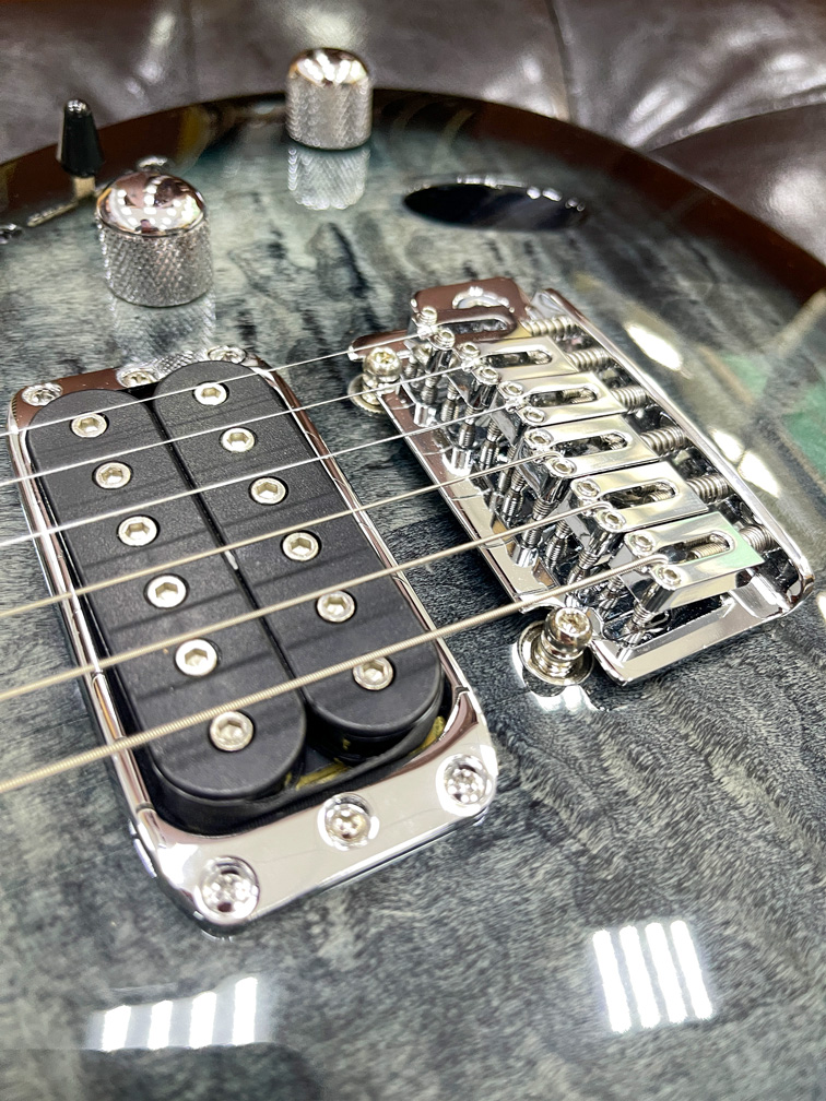 Ibanez SA260FM-TGB - приближенный бридж тремоло и хамбакер