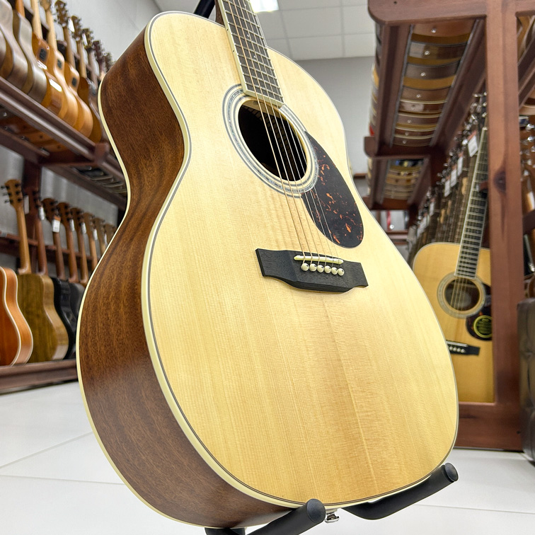 Root Note RGA300-NS (верхняя дека)