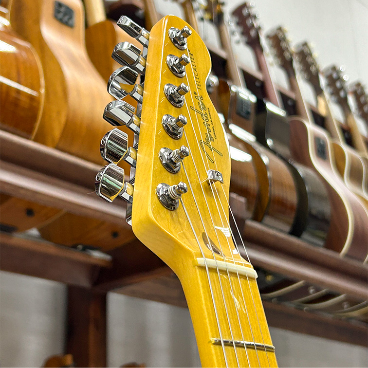 Fender American Professional II Telecaster BTB — Электрогитара (голова грифа)