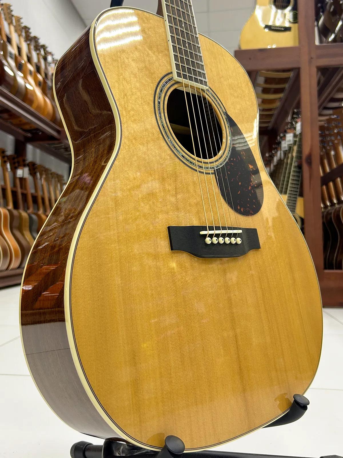 Root Note RGA300-NT — Акустическая гитара (верхняя дека)