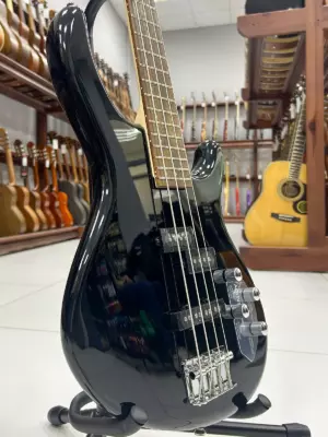 Cort Action-Bass-Plus-BK верхняя дека